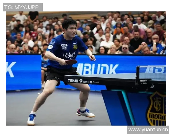 樊振东德甲首胜3-0轻松取胜展现专注打球的帅气风范